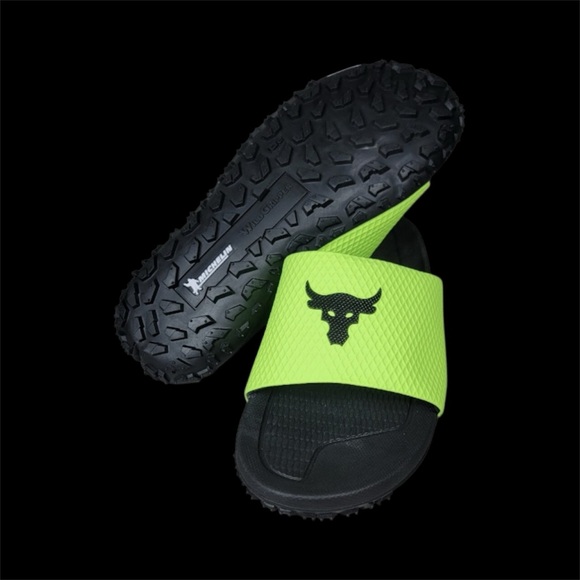 [ New ] The Rock - Picture 1 of 5